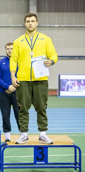 На п'єдисталі Олександр Шилівський